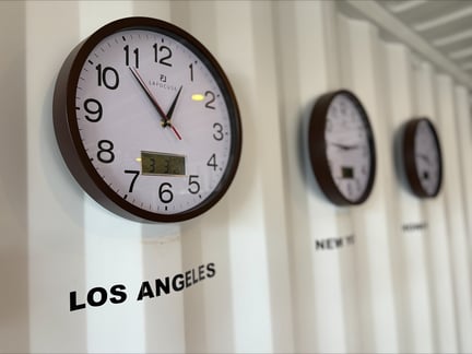 Clock_horloge_conteneur_conteneurs experts_délais de livraison_délais de fabrication